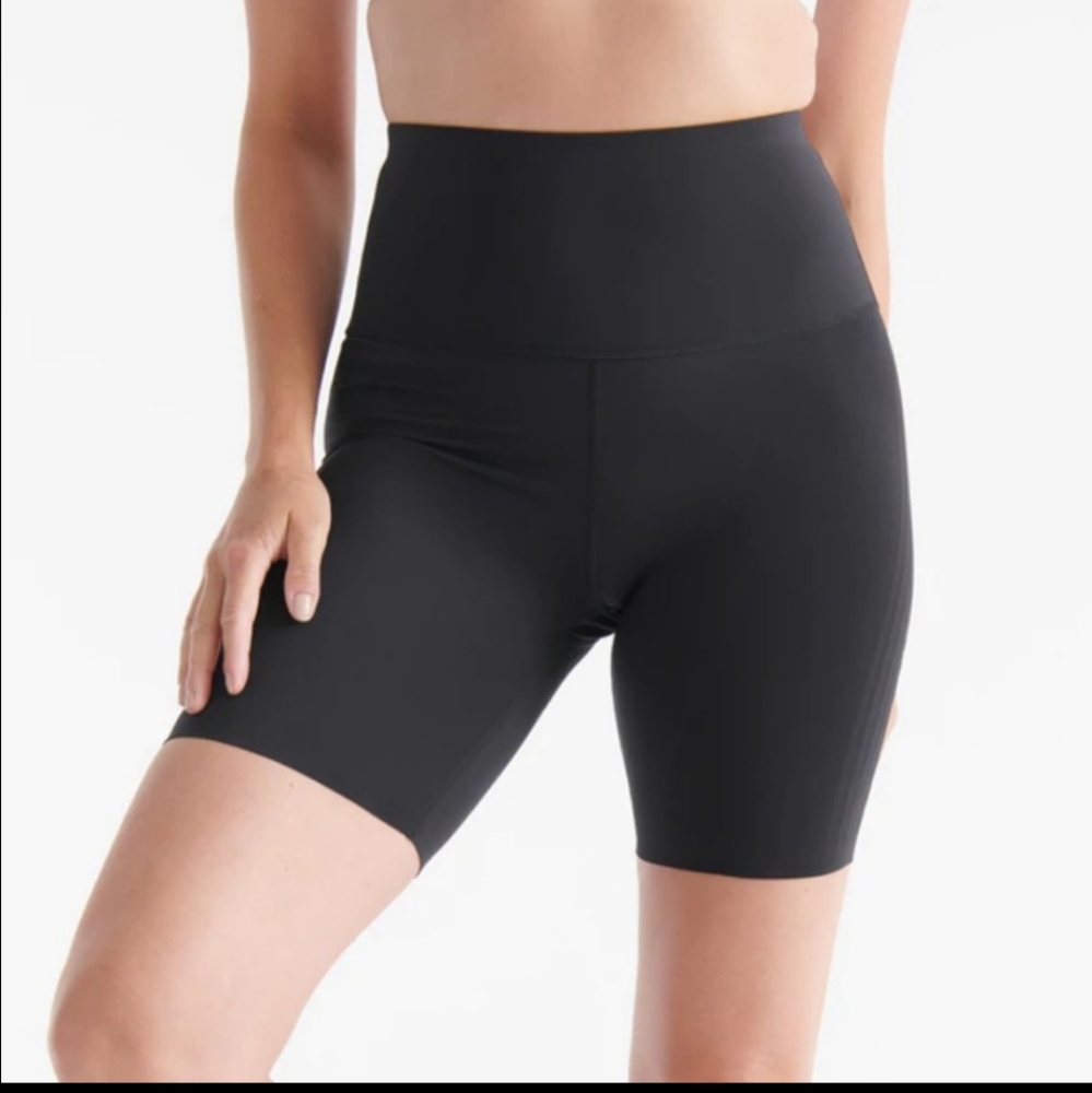 Knix HiTouch™️ High Rise Short